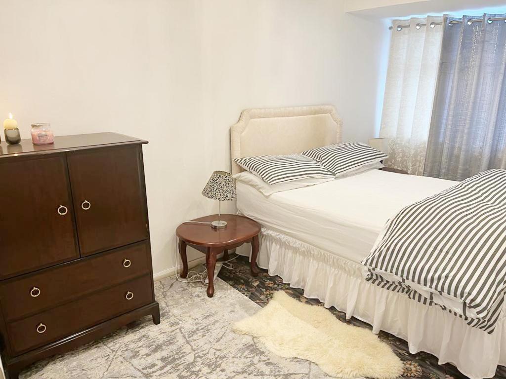Blessings Of Peace Home Away From Home Cardiff Eksteriør billede